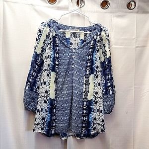 Figueroa & Flower Sheer top